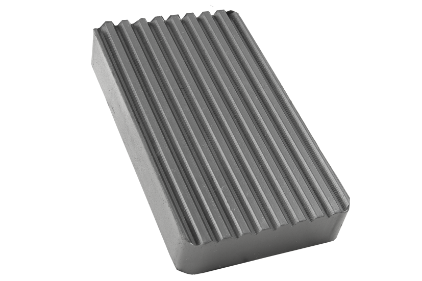 Front view of a black, rectangular rubber pad (item number 336000) for vehicle lifts, with rubber lip for slip-on mounting over the lifting plate.