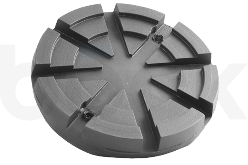 Tampon en caoutchouc avec plaque en acier adaptée aux élévateurs NUSSBAUM AMI diamètre 125 mm