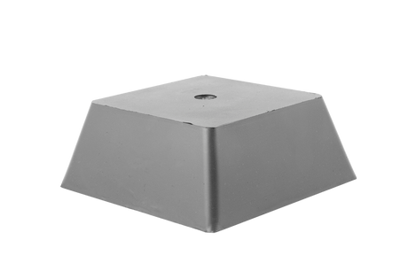Vorderansicht eines schwarzen, quadratischen Gummi-Pyramidenklotzes (Artikelnummer 165036) für Scherenhebebühnen.