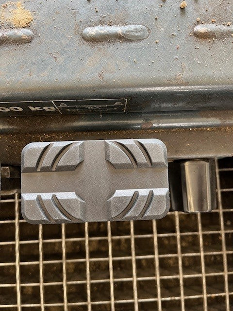 Rubber pad for AC HYDRAULIC, AUTOP-STENHOJ, CONSUL, MAHA, ROTARY scissor jack diameter 112 x 61x 17 mm